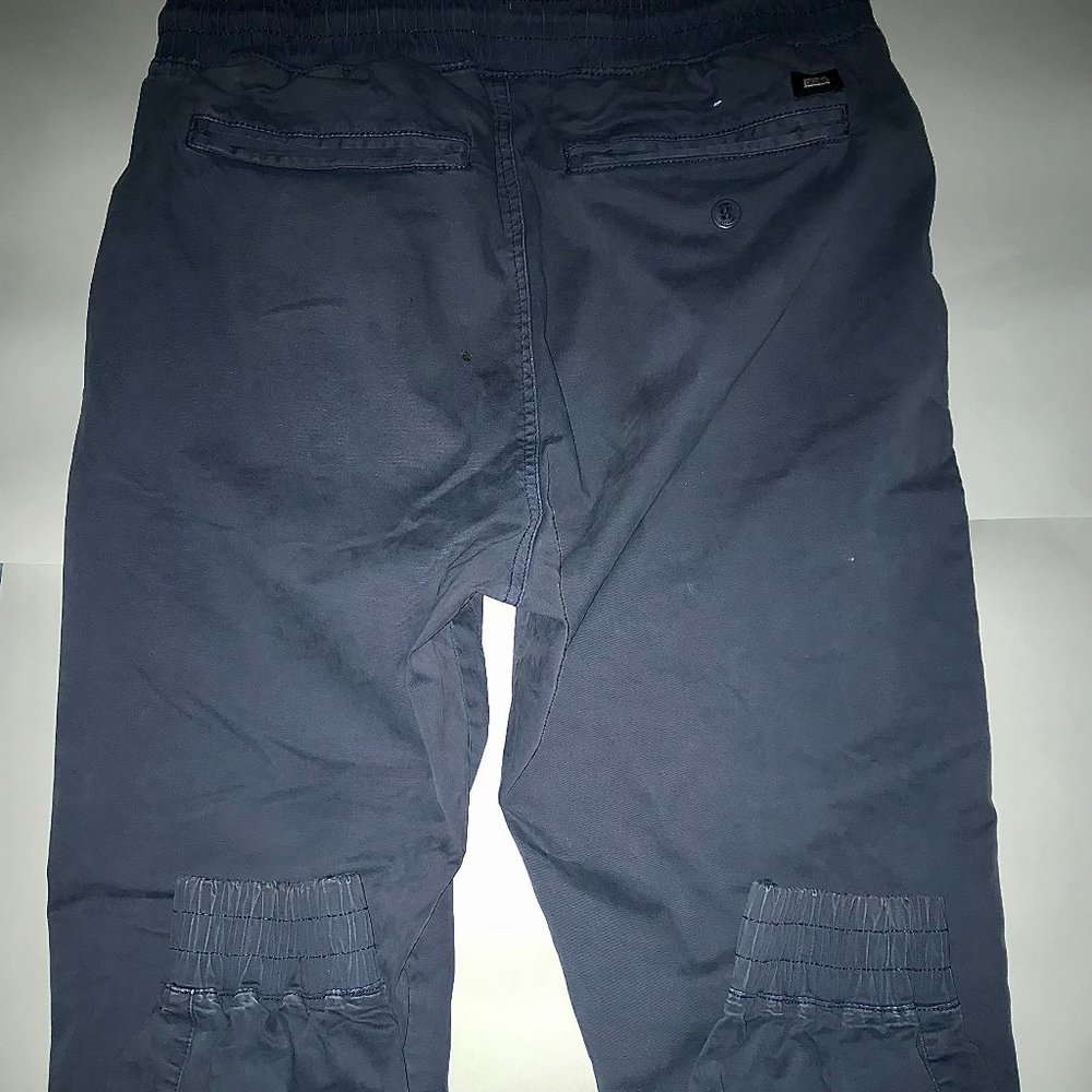 Globe Jogging Pants w/Tapered Ankles